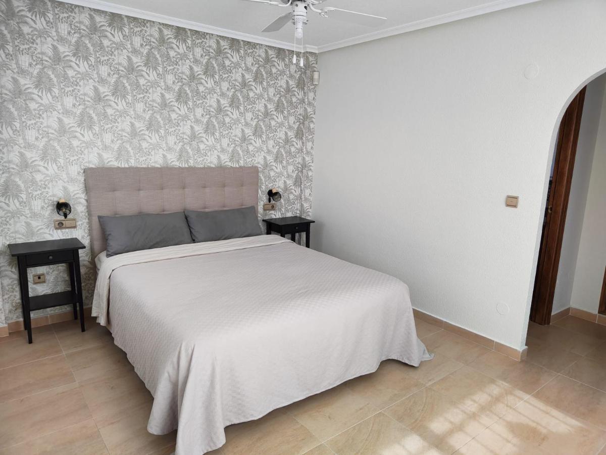 Magnífica villa con piscina La Marina-Oasis a 3km de la playa San Fulgencio Exterior foto